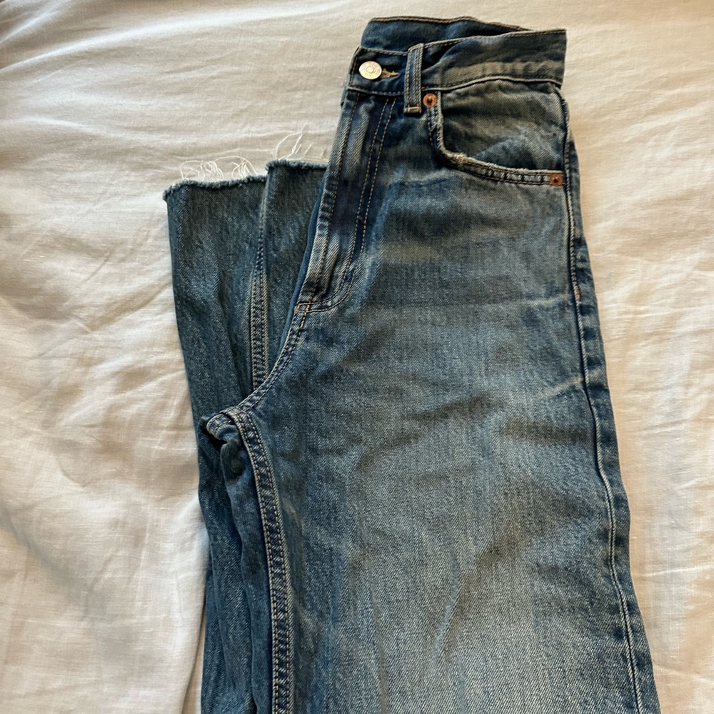 Zara Wide Leg Relaxed Jeans